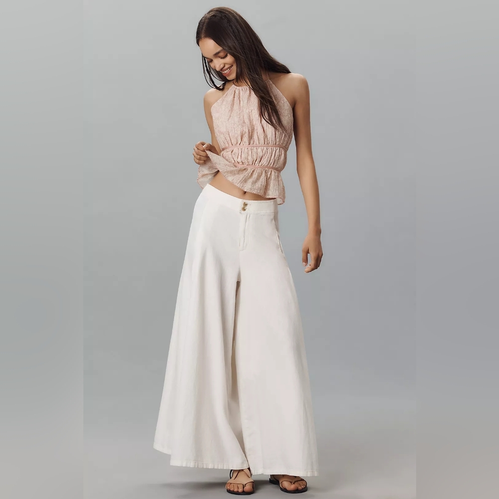 NWT En Saison Geraldine Halter Peplum Top